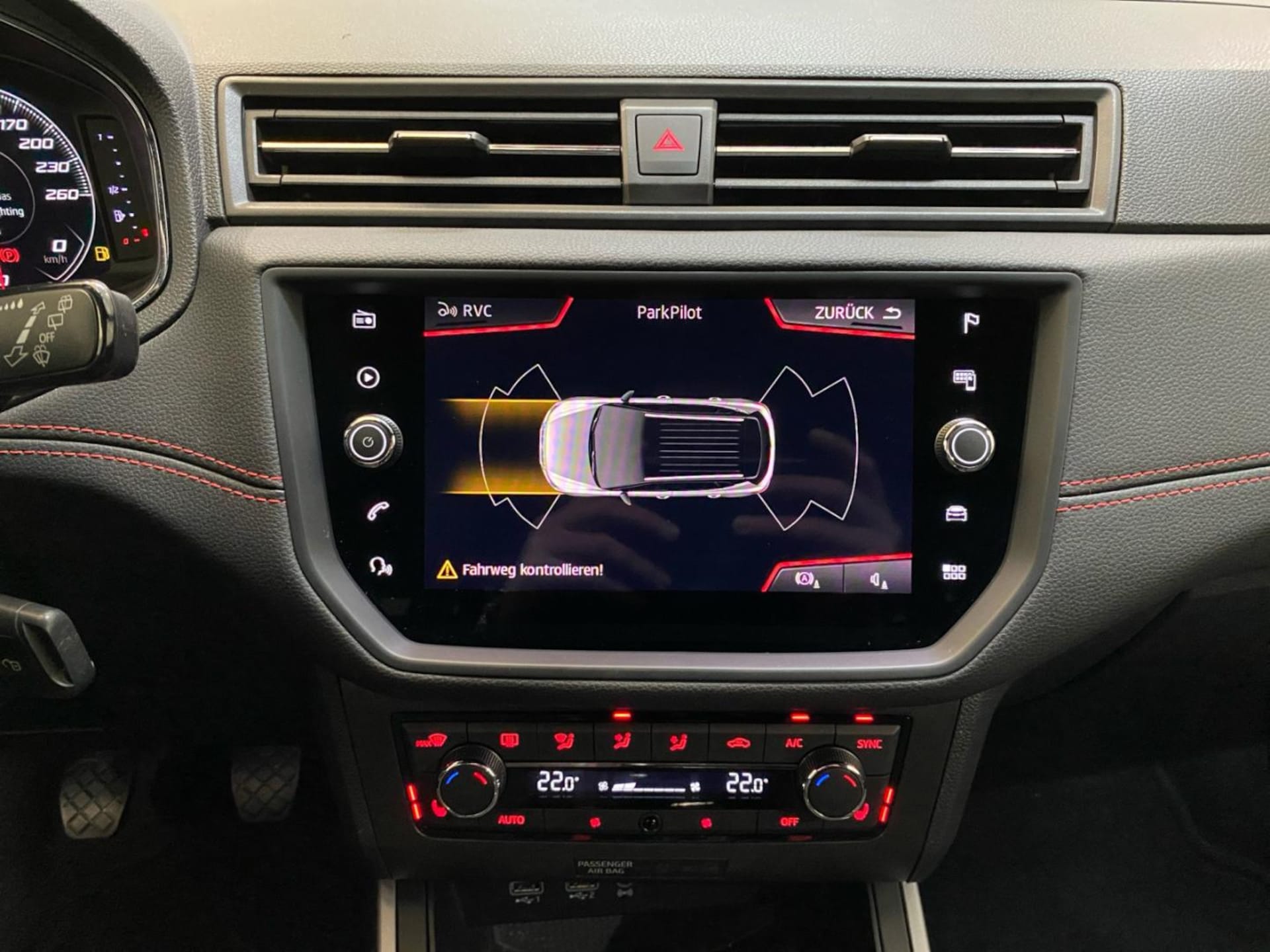 SEAT Arona FR