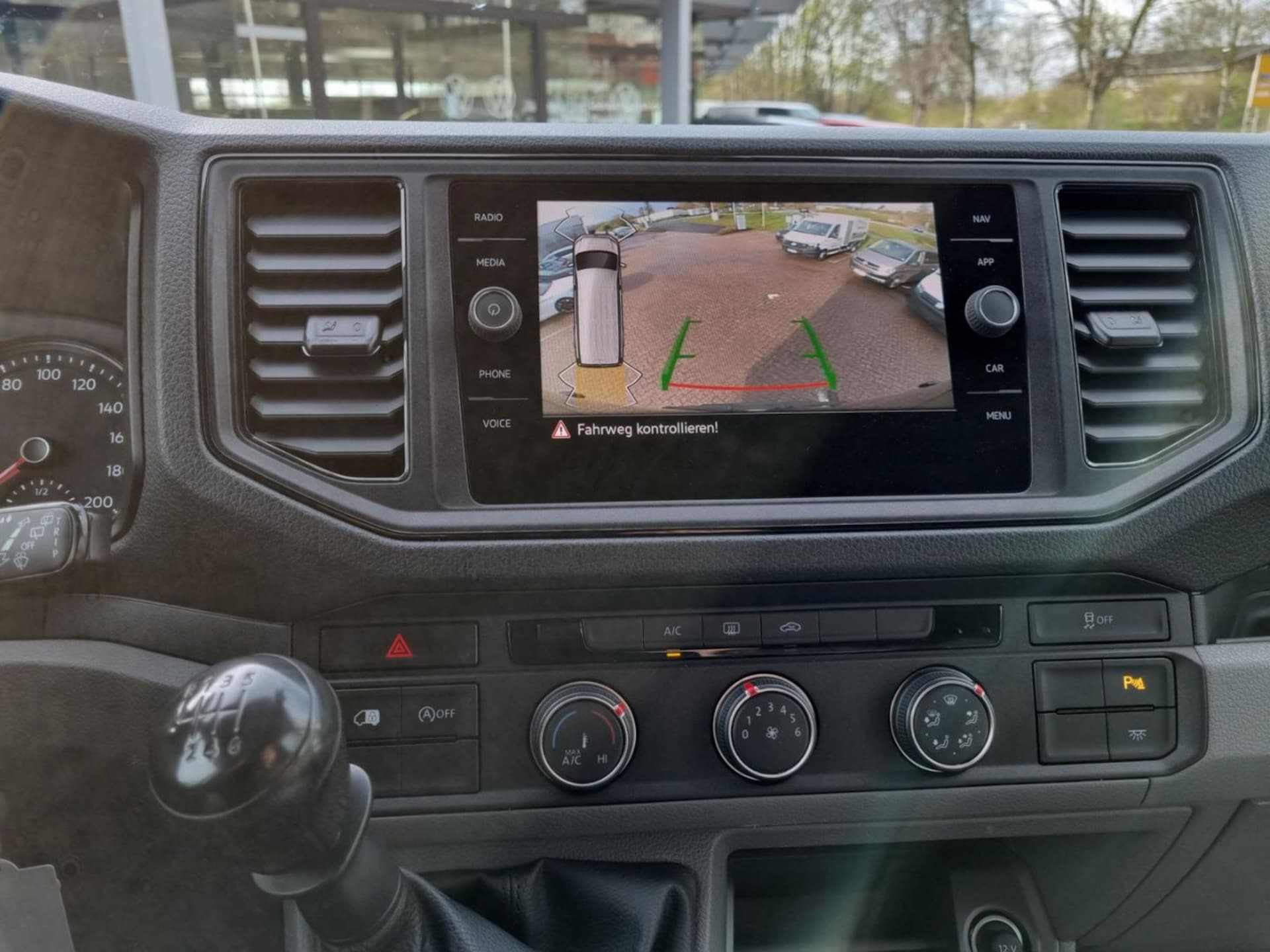 Volkswagen Crafter Kasten mittlerer Radstand