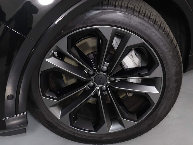 2026 Audi Q7 Premium Plus - Photo 6
