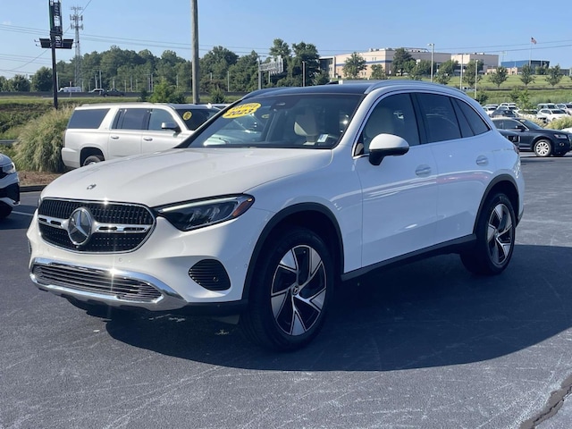 2023 Mercedes-Benz GLC 300