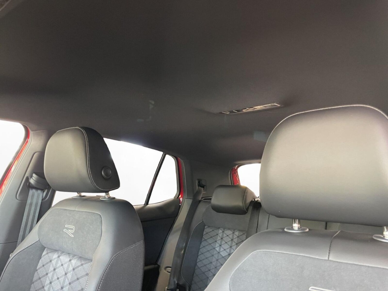 Volkswagen T-Cross – Bild 9
