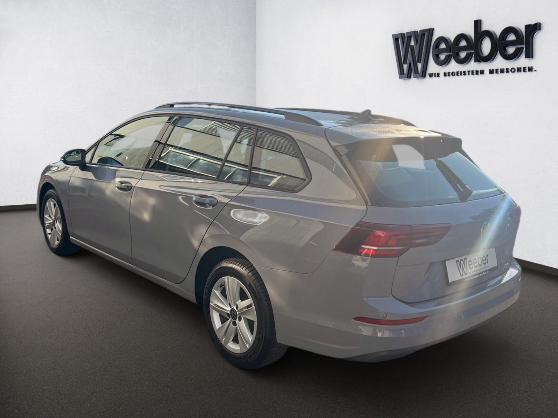 Volkswagen Golf Variant Life