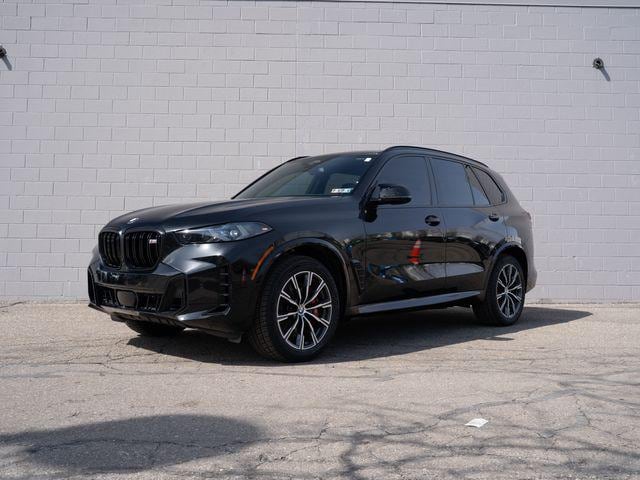 2025 BMW X5 M60i's photo