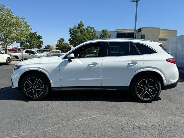 2026 Mercedes-Benz GLC 300
