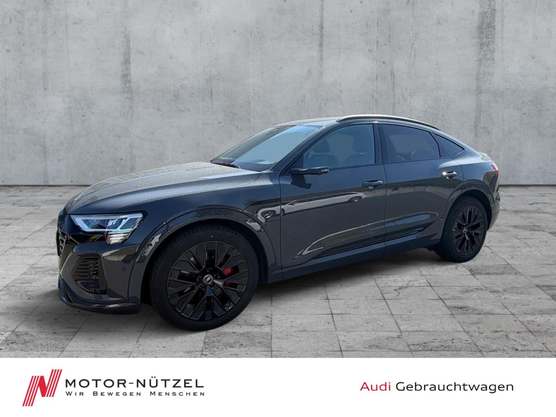 Audi Q8 Sportback e-tron S line