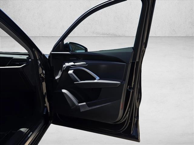 2025 Audi Q5 Premium Plus - Photo 11