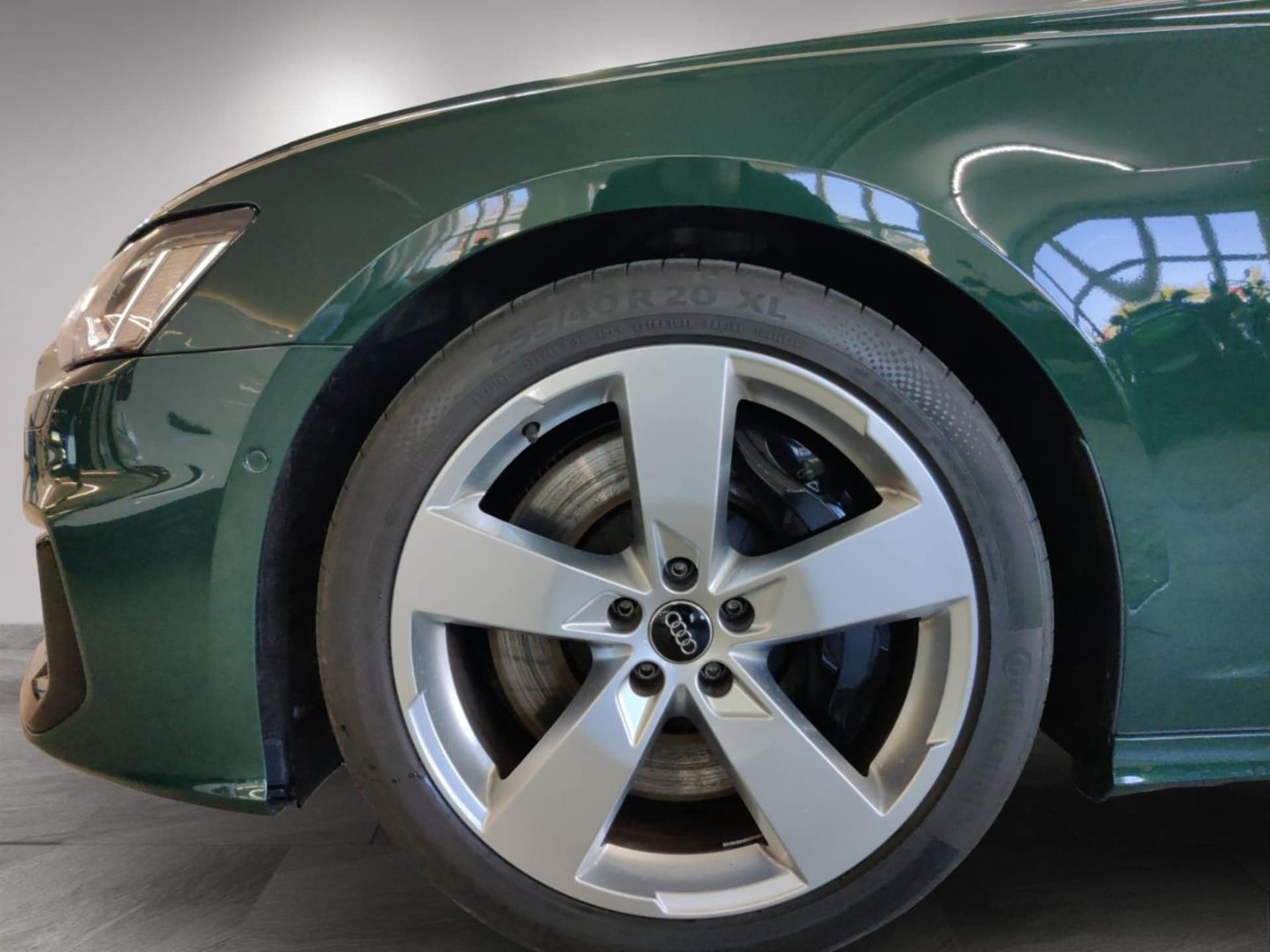Audi S6 Avant