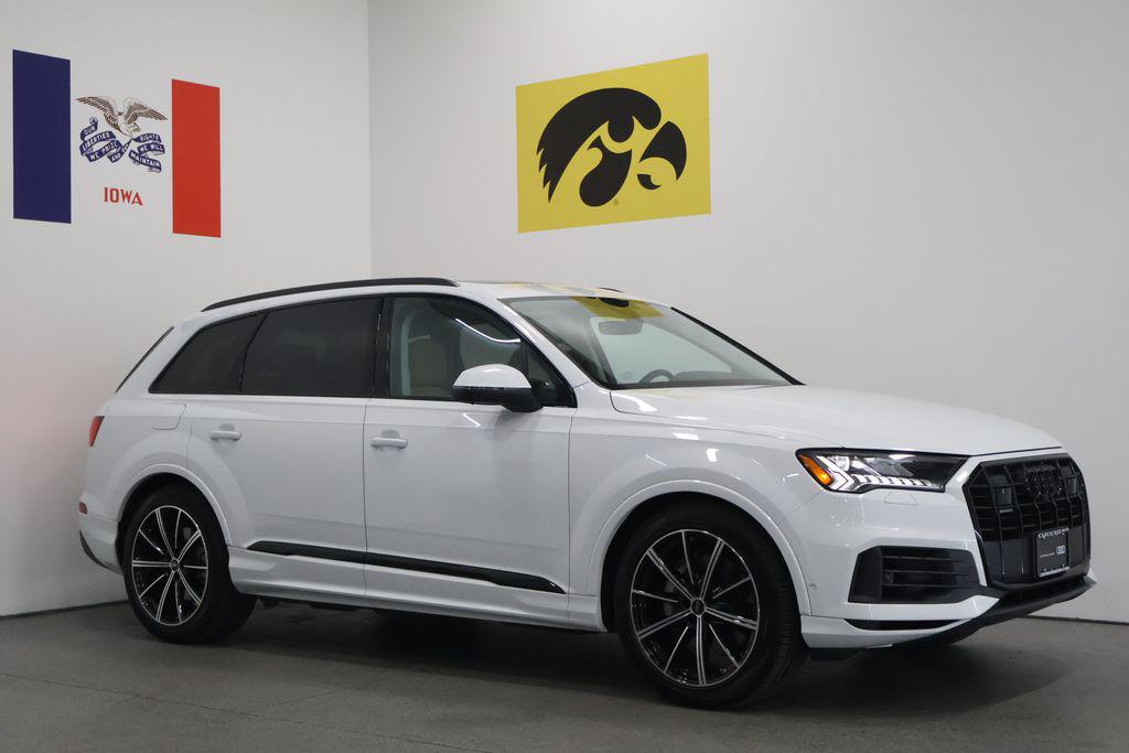 2023 Audi Q7 55 Prestige quattro Tiptronic's photo