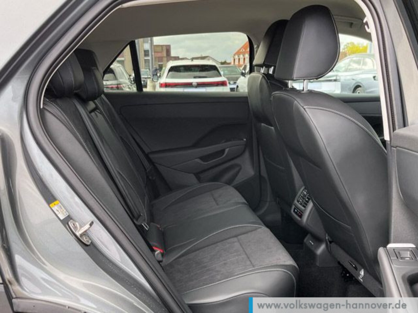 Volkswagen T-Roc – Bild 9
