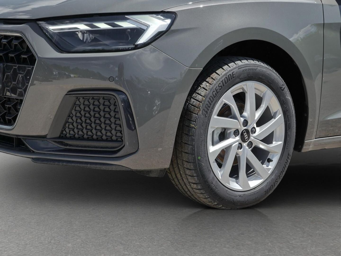 Bild über Audi A1 Sportback advanced 25 TFSI Schaltgetriebe - für weitere Informationen kontaktieren Sie den Audi Partner
