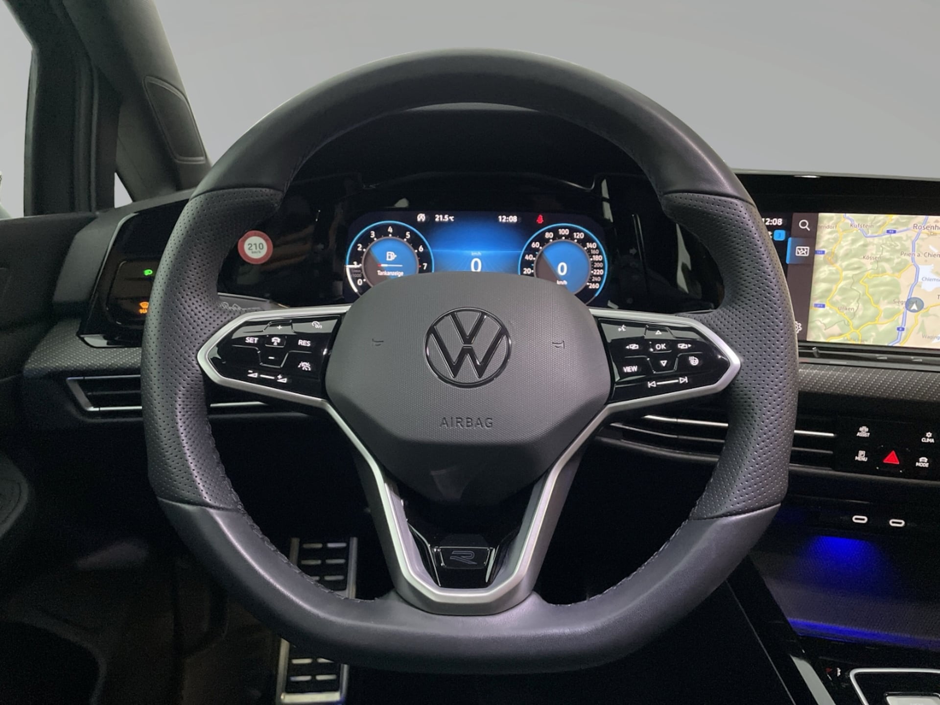 Volkswagen Golf R-Line