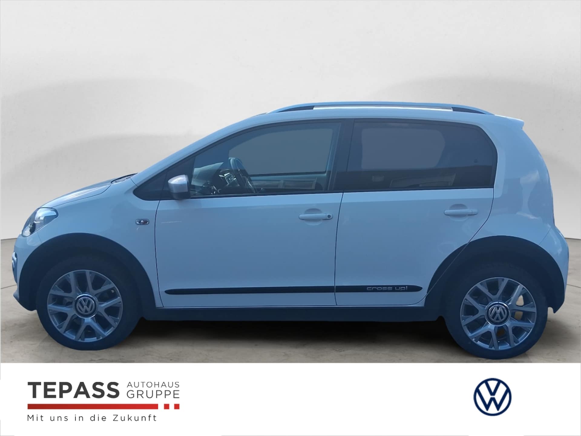 Volkswagen up! cross up!