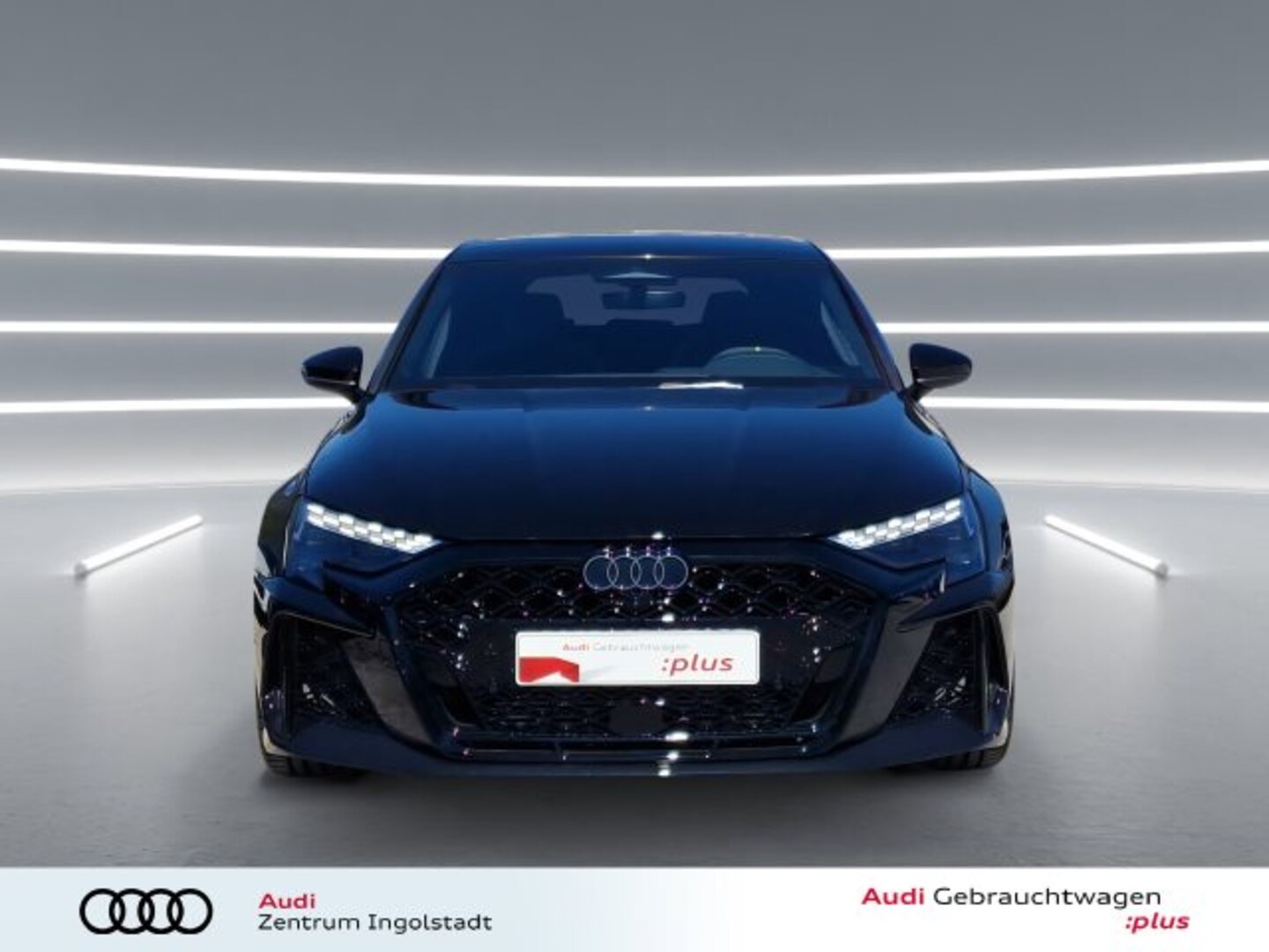 Bild über Audi RS 3 Sportback TFSI quattro 294 kW S tronic - für weitere Informationen kontaktieren Sie den Audi Partner
