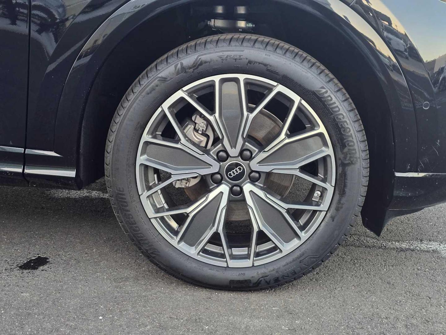 2025 Audi Q5 Premium Plus - Photo 10