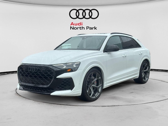 2026 Audi RS Q8 SUV performance