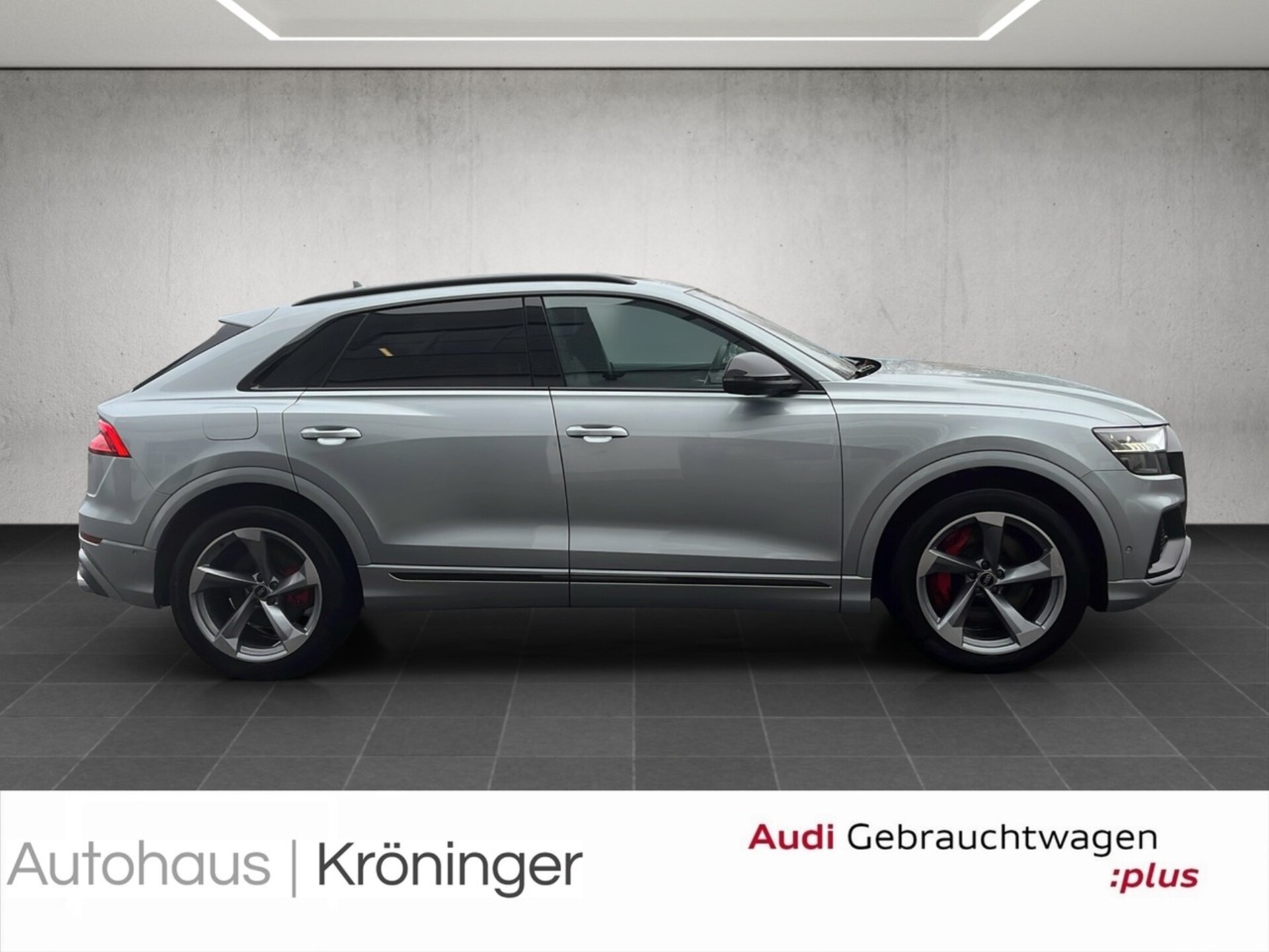 Audi SQ8 SUV