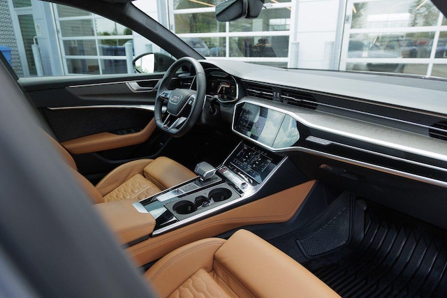 Image de {{modelName}} 2025 Audi RS6 Avant performance 