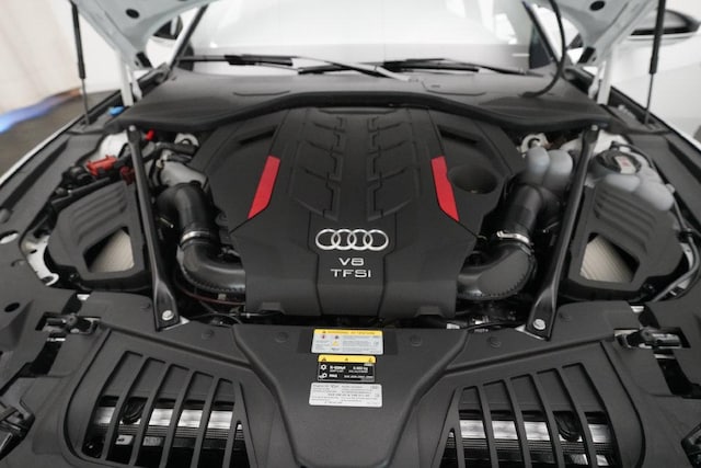 2027 Audi S8 L