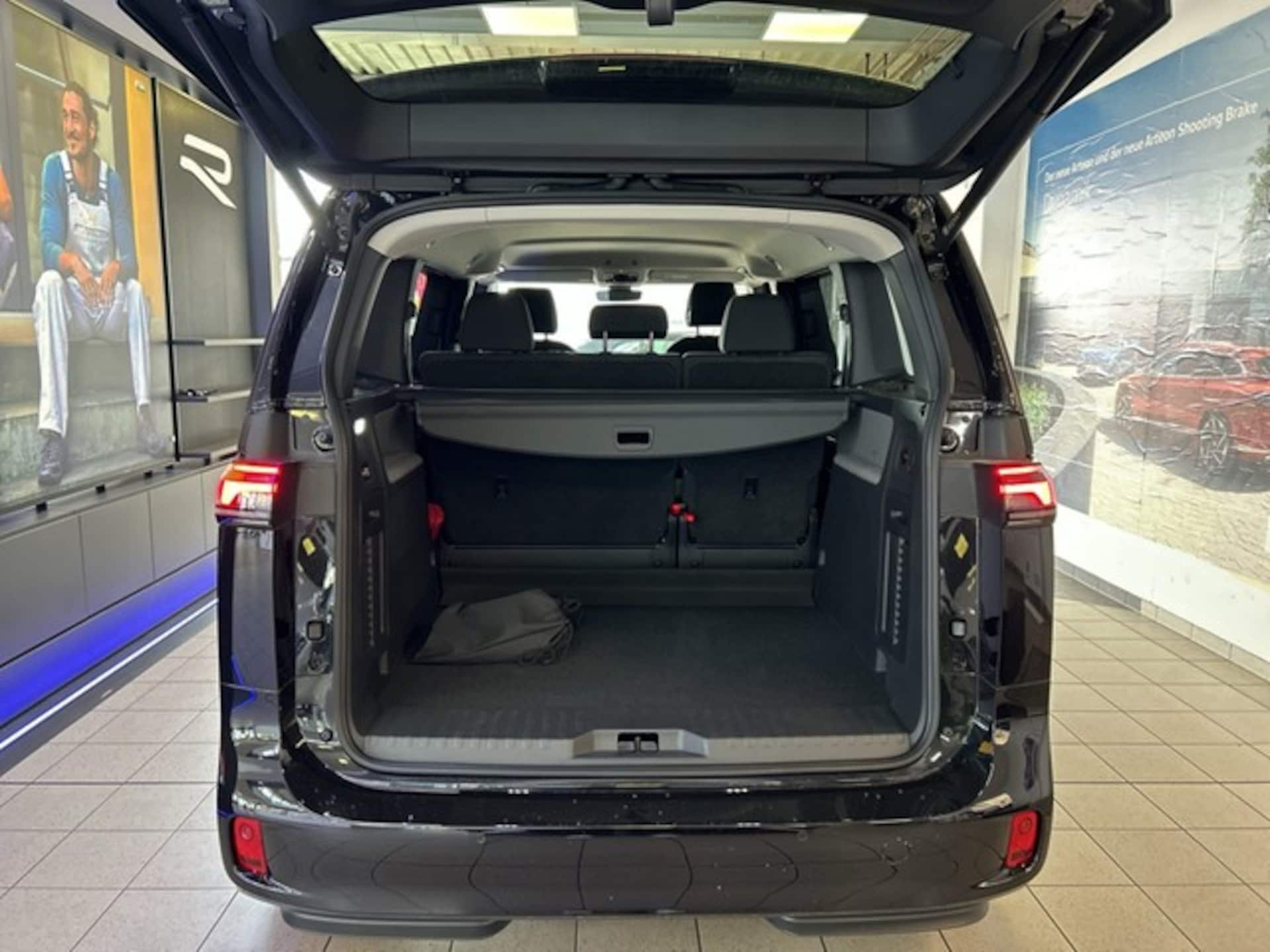 Volkswagen ID. Buzz Pro