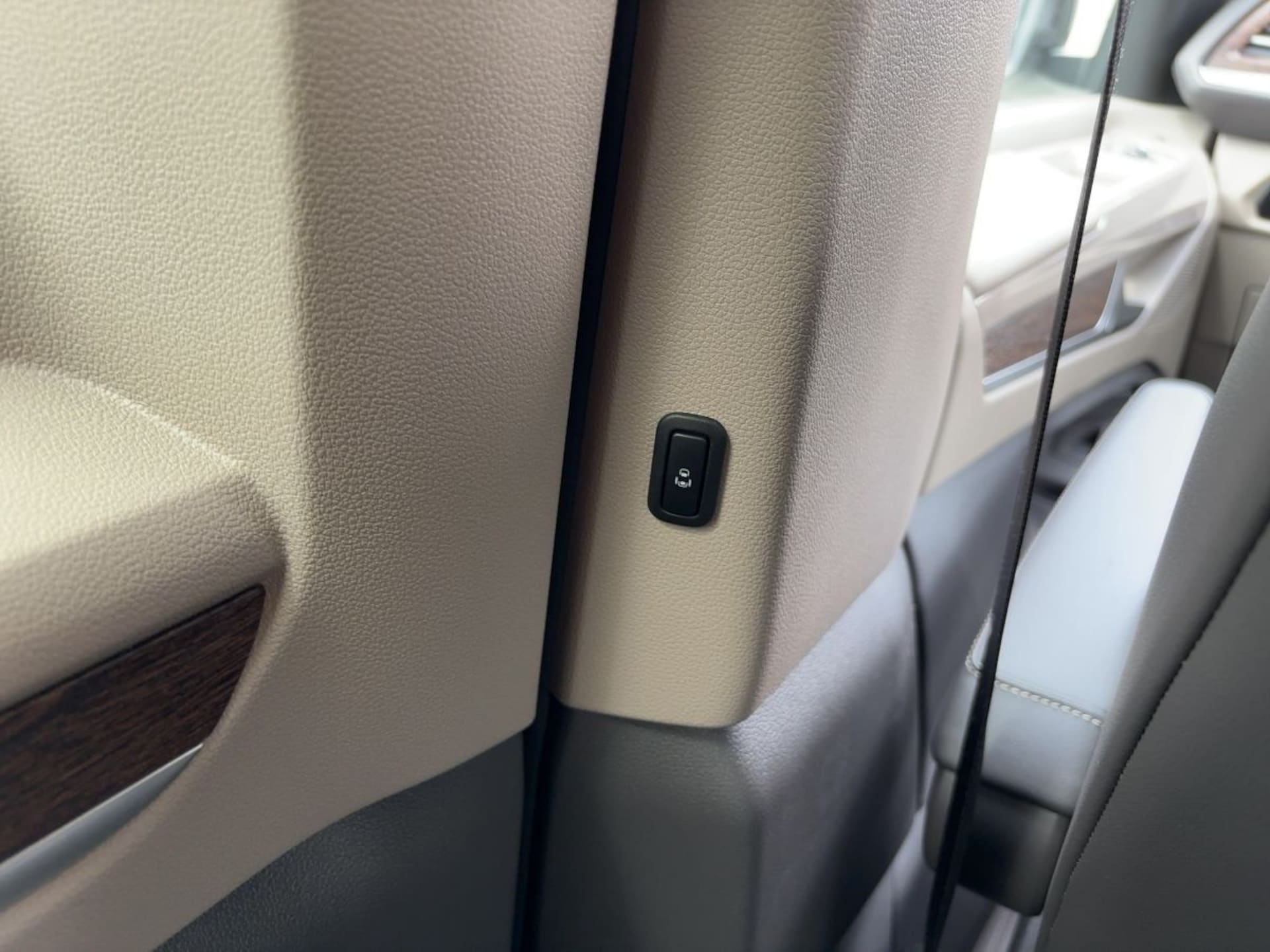 Volkswagen Multivan Style