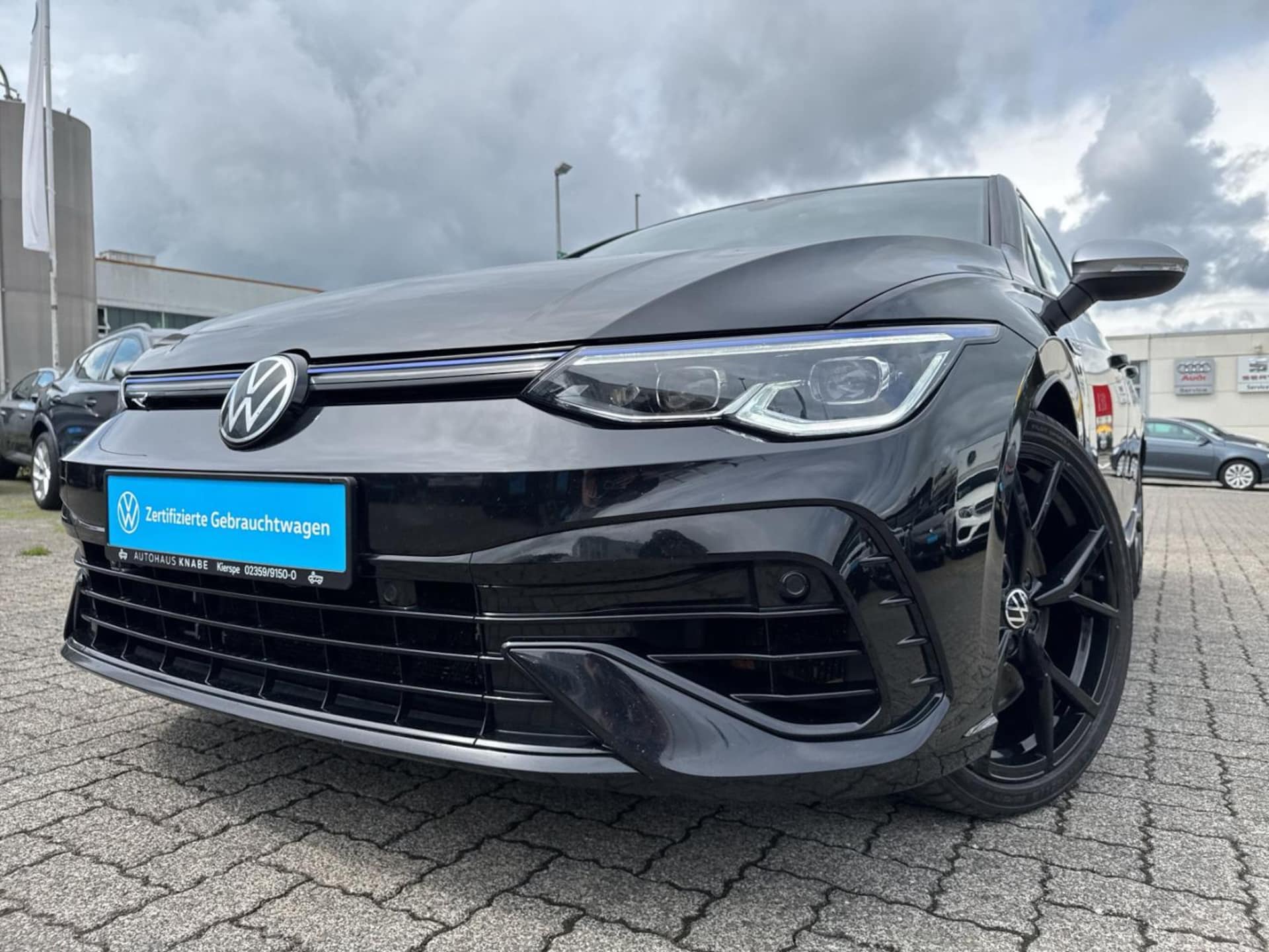 Volkswagen Golf R
