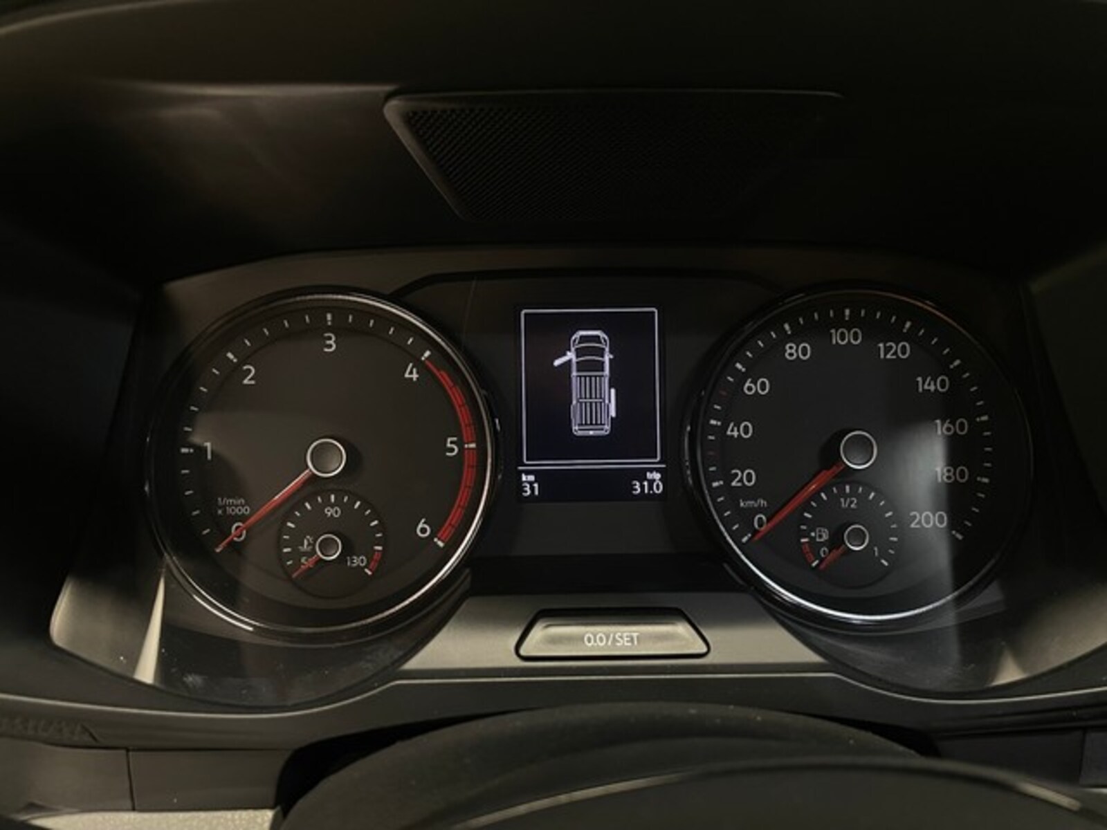 Volkswagen Crafter Kasten mittlerer Radstand – Bild 13