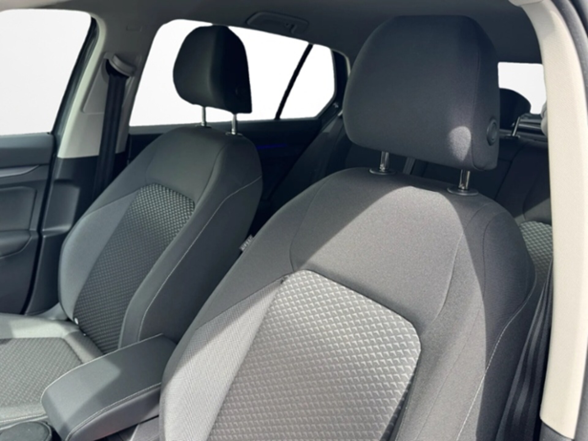 Volkswagen Golf Active