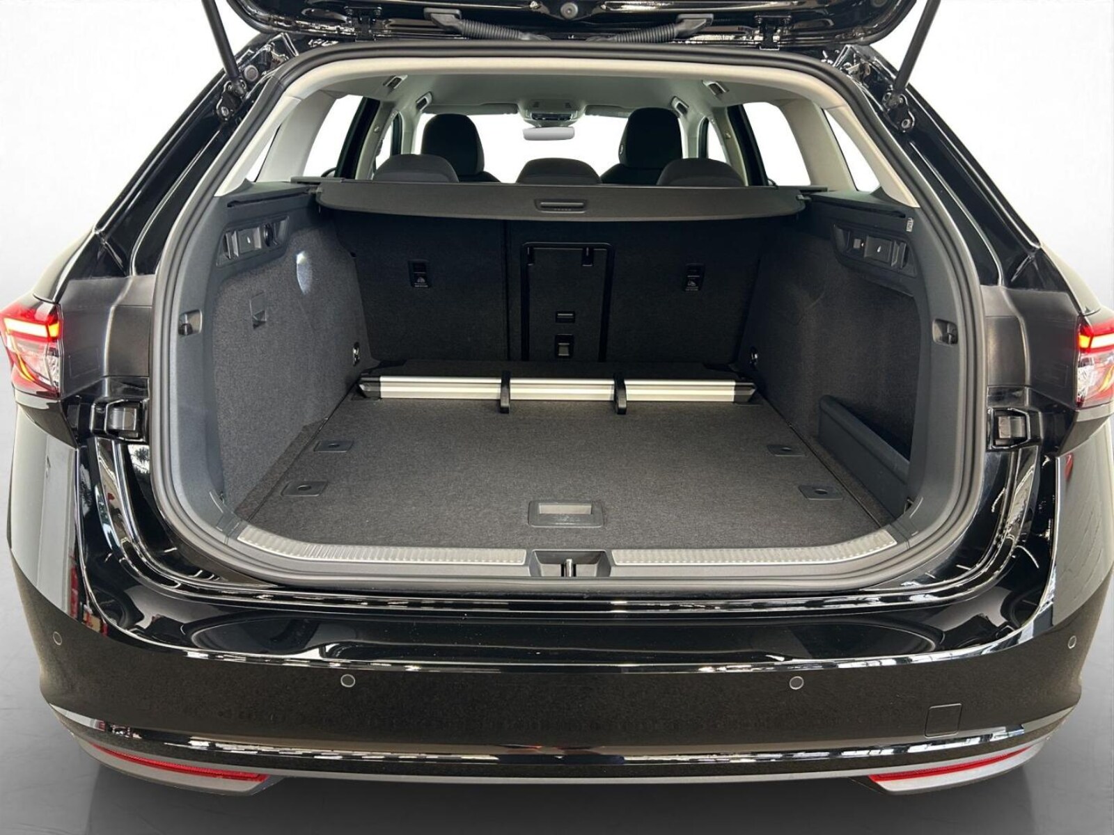 Škoda Superb Combi – Bild 12