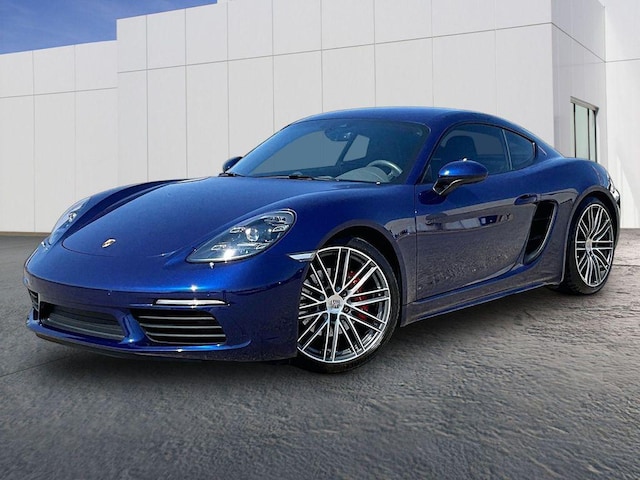 2022 Porsche 718 Cayman