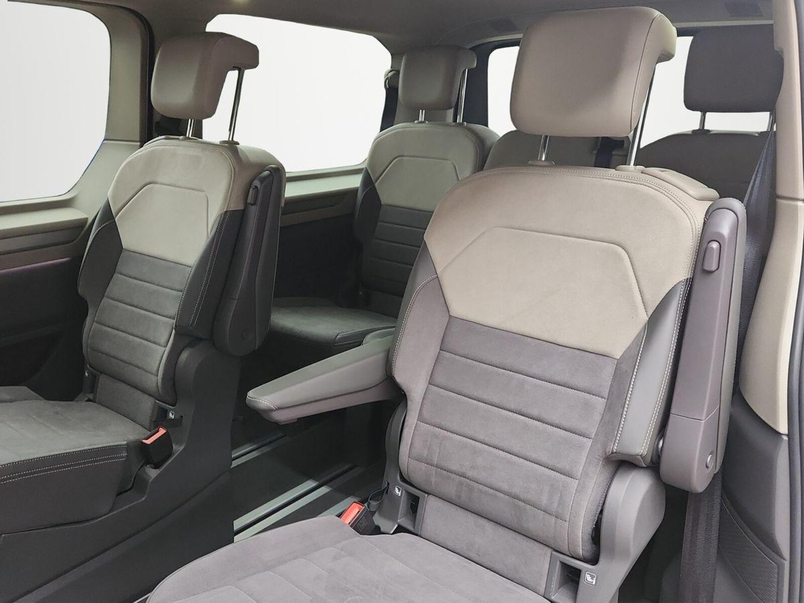Volkswagen Multivan Langversion – Bild 14