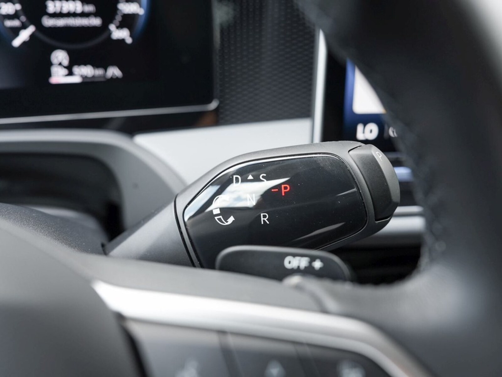 Volkswagen Passat – Bild 17