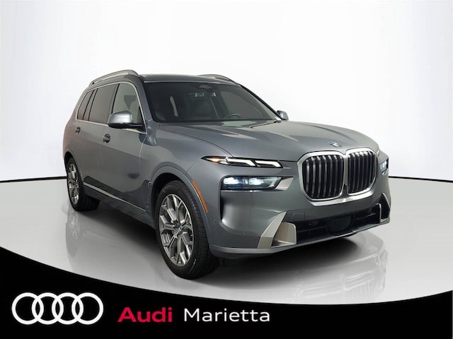 Photo of 2023 BMW X7