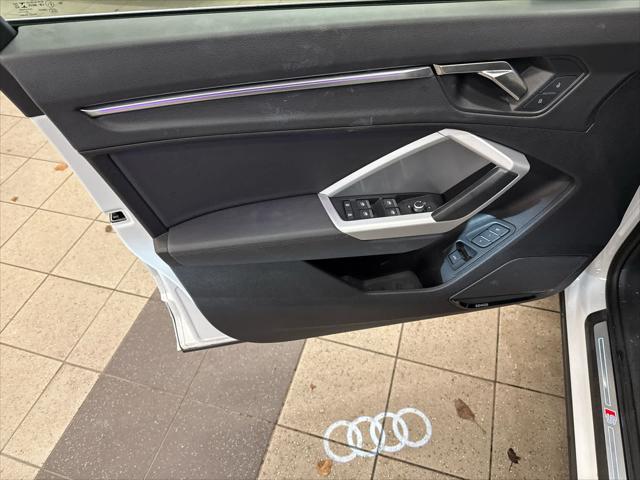 2023 AUDI Q3 - Image 26