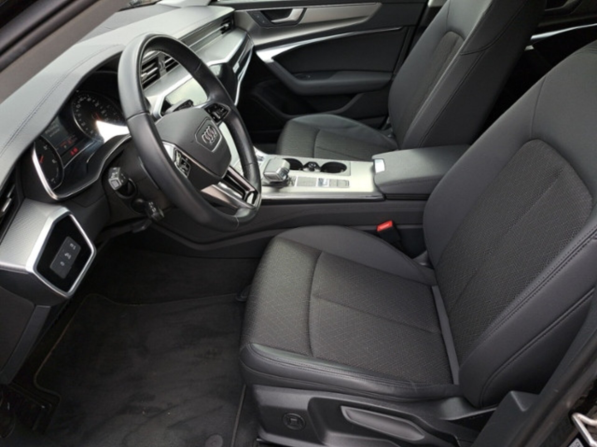 Audi A6 Avant Design