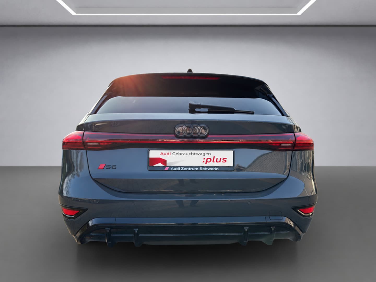 Bild über Audi S6 Avant e-tron e-tron quattro - für weitere Informationen kontaktieren Sie den Audi Partner