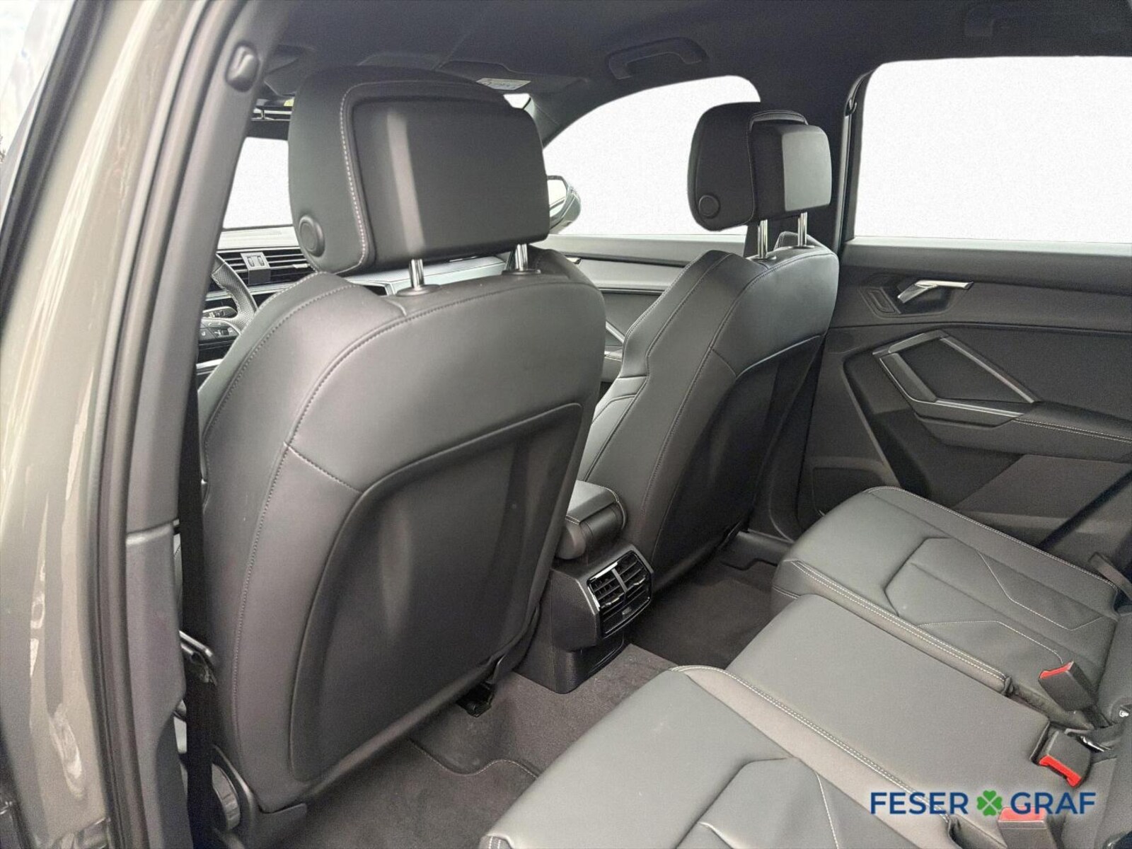 Audi Q3 – Bild 12