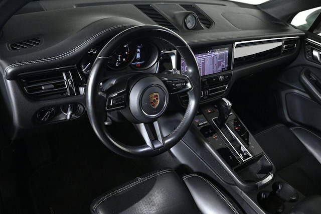 2023 Porsche Macan