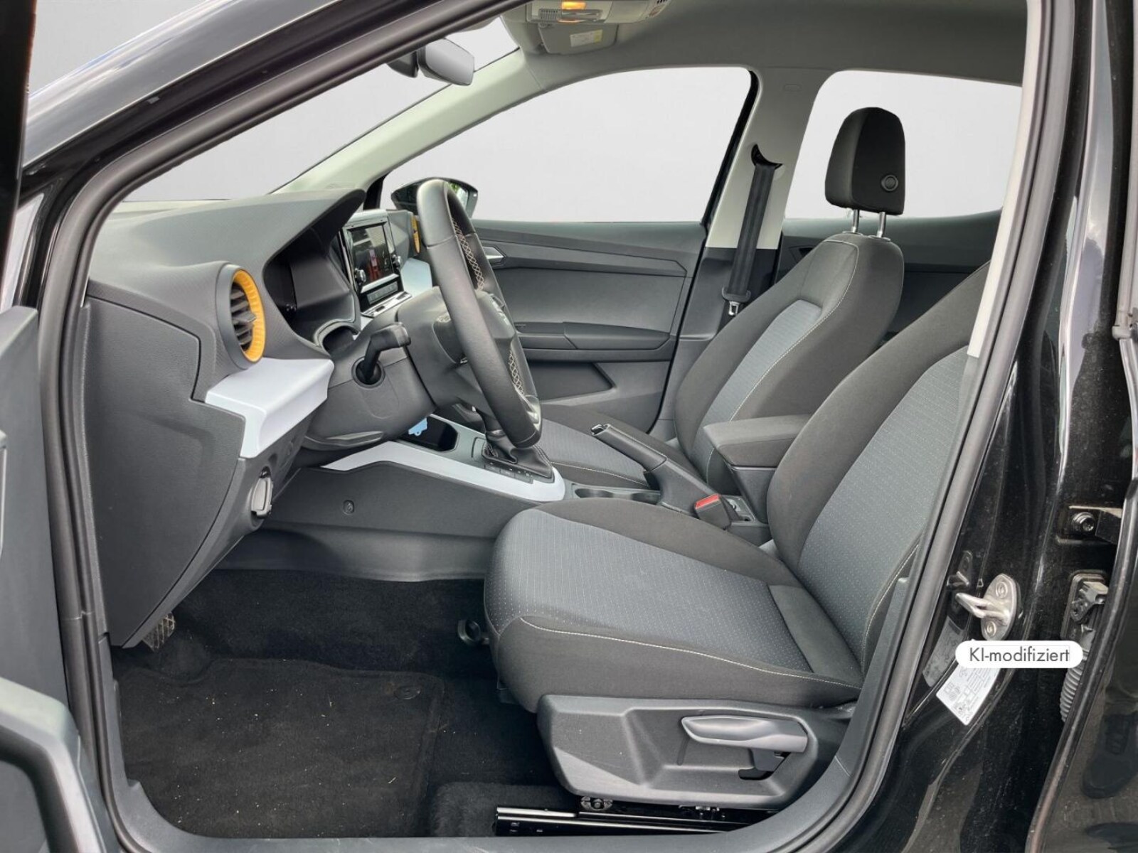 SEAT Arona – Bild 12