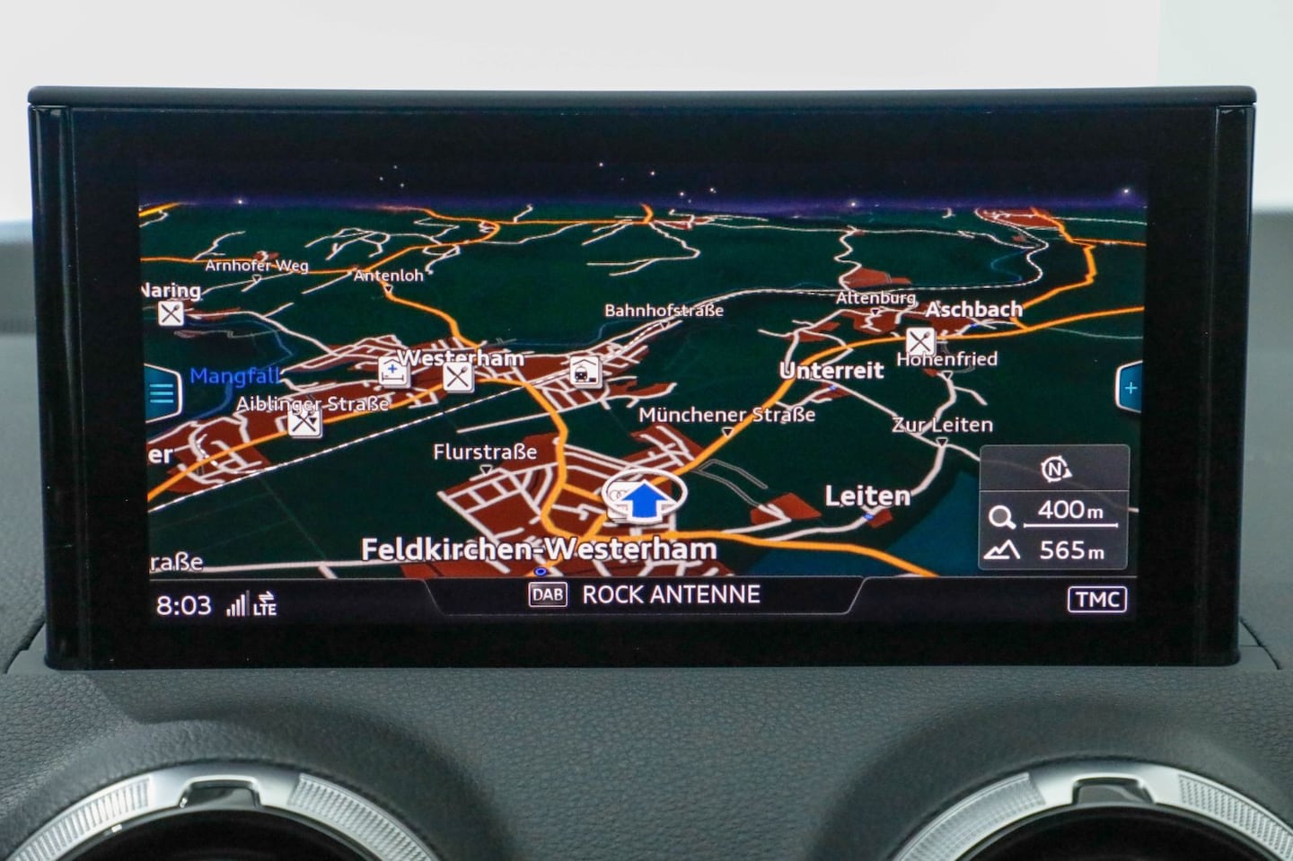 Bild über Audi Q2 S line 30 TDI S tronic - für weitere Informationen kontaktieren Sie den Audi Partner