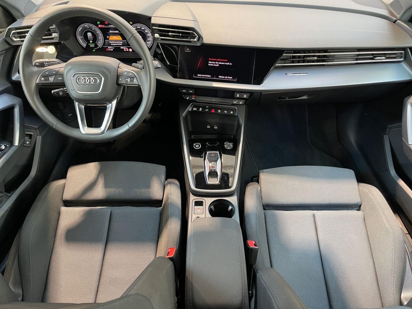 Bild über Audi A3 Sportback TFSI e TFSI e 150 kW S tronic - für weitere Informationen kontaktieren Sie den Audi Partner