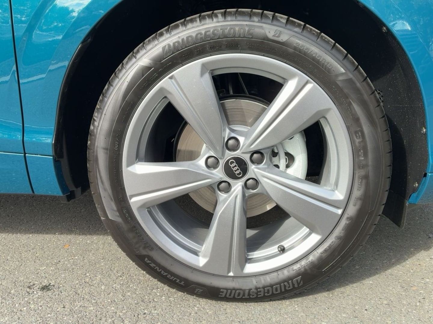 Bild über Audi Q3 SUV TFSI 110 kW S tronic - für weitere Informationen kontaktieren Sie den Audi Partner