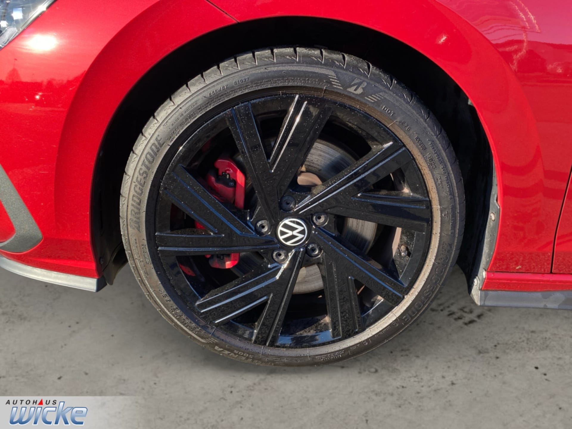 Volkswagen Golf GTI