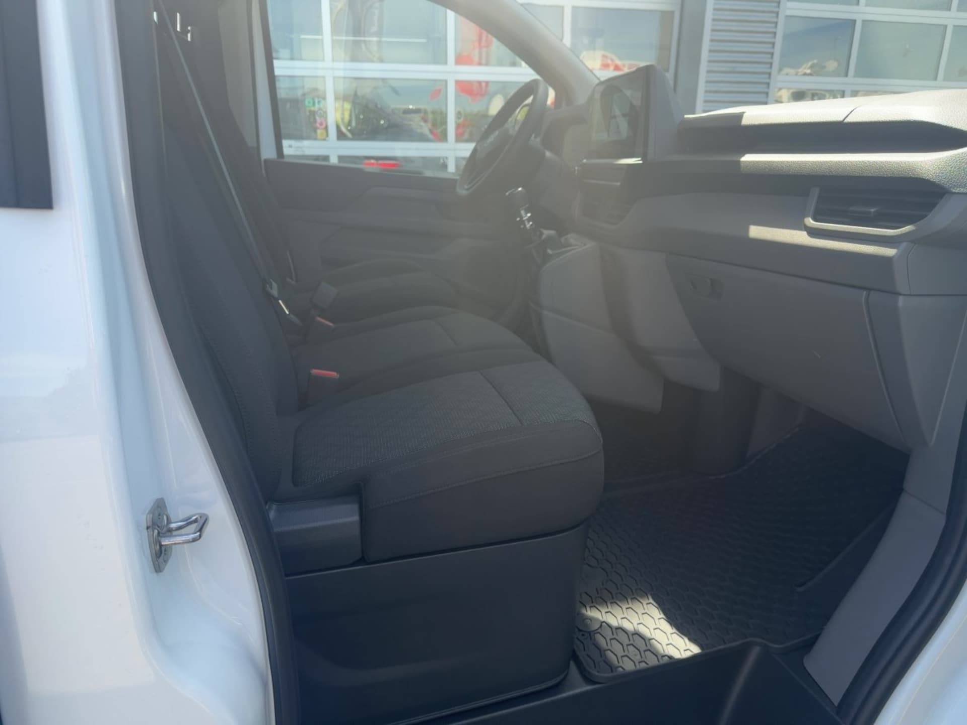 Volkswagen Transporter Kasten kurzer Radstand
