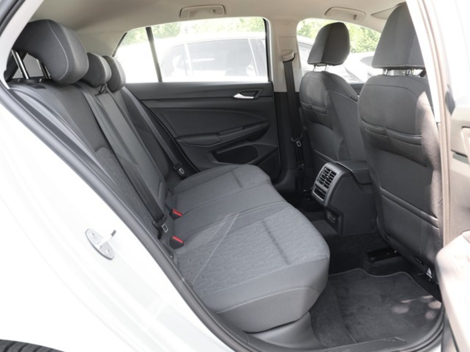 Volkswagen Golf – Bild 4