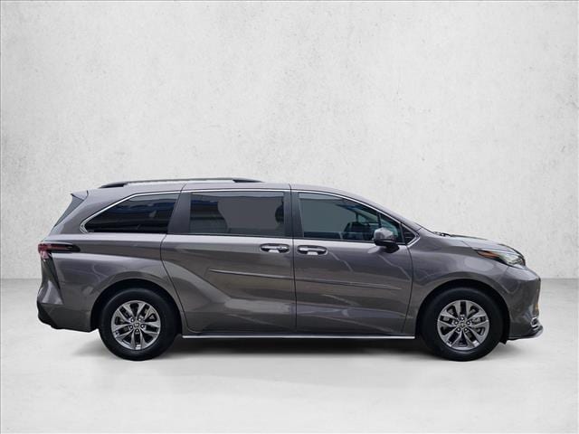2023 Toyota Sienna