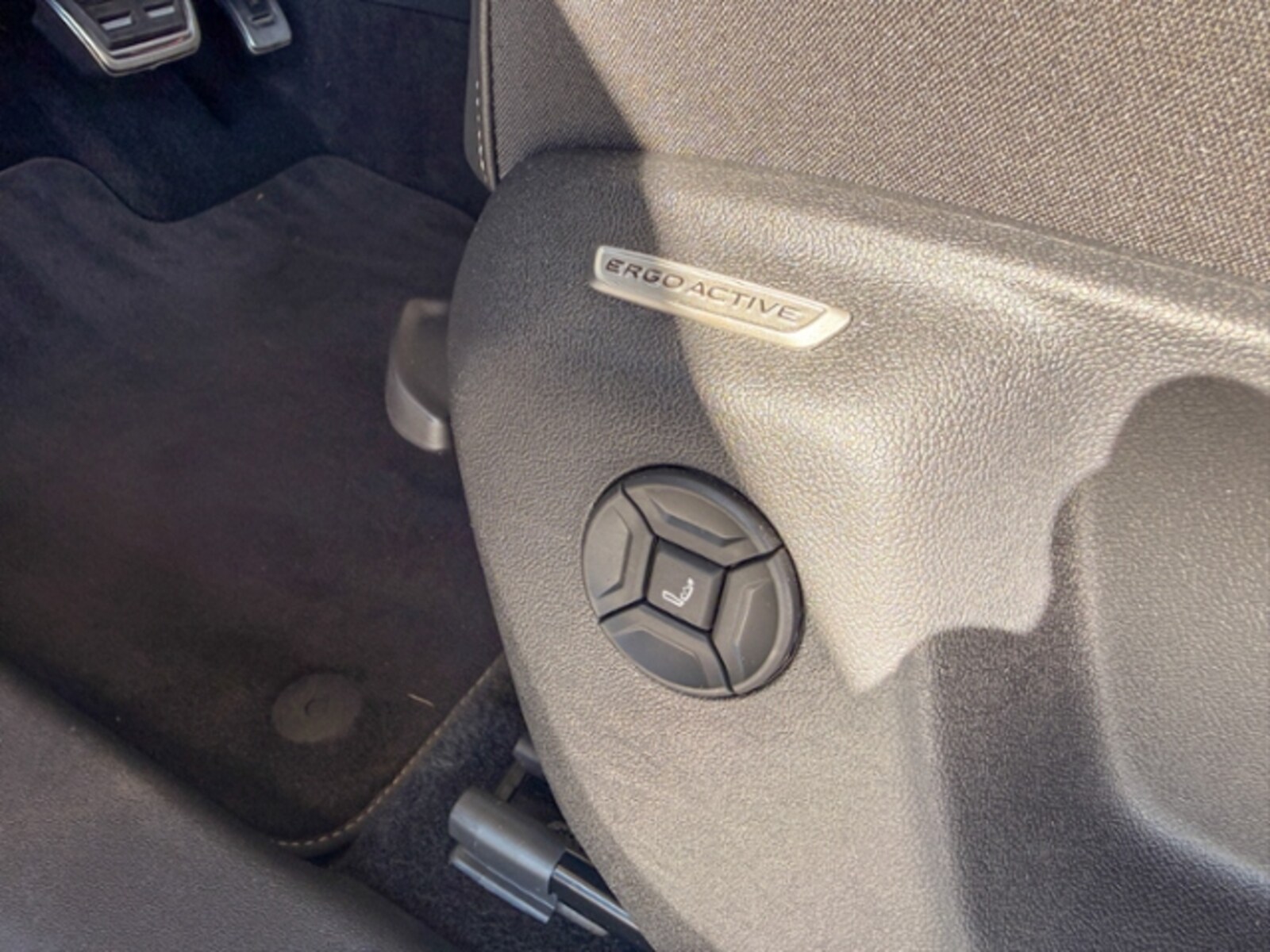 Volkswagen Tiguan – Bild 17
