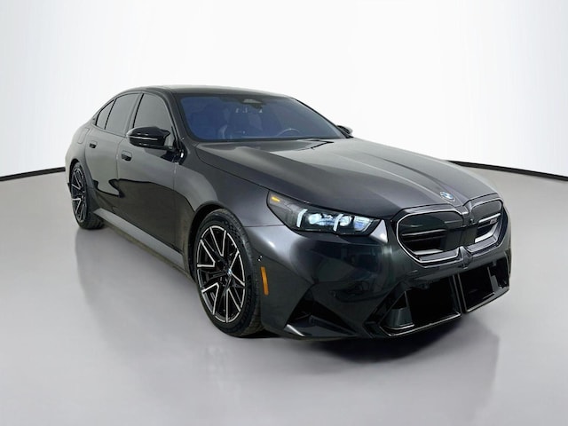 2025 BMW M5