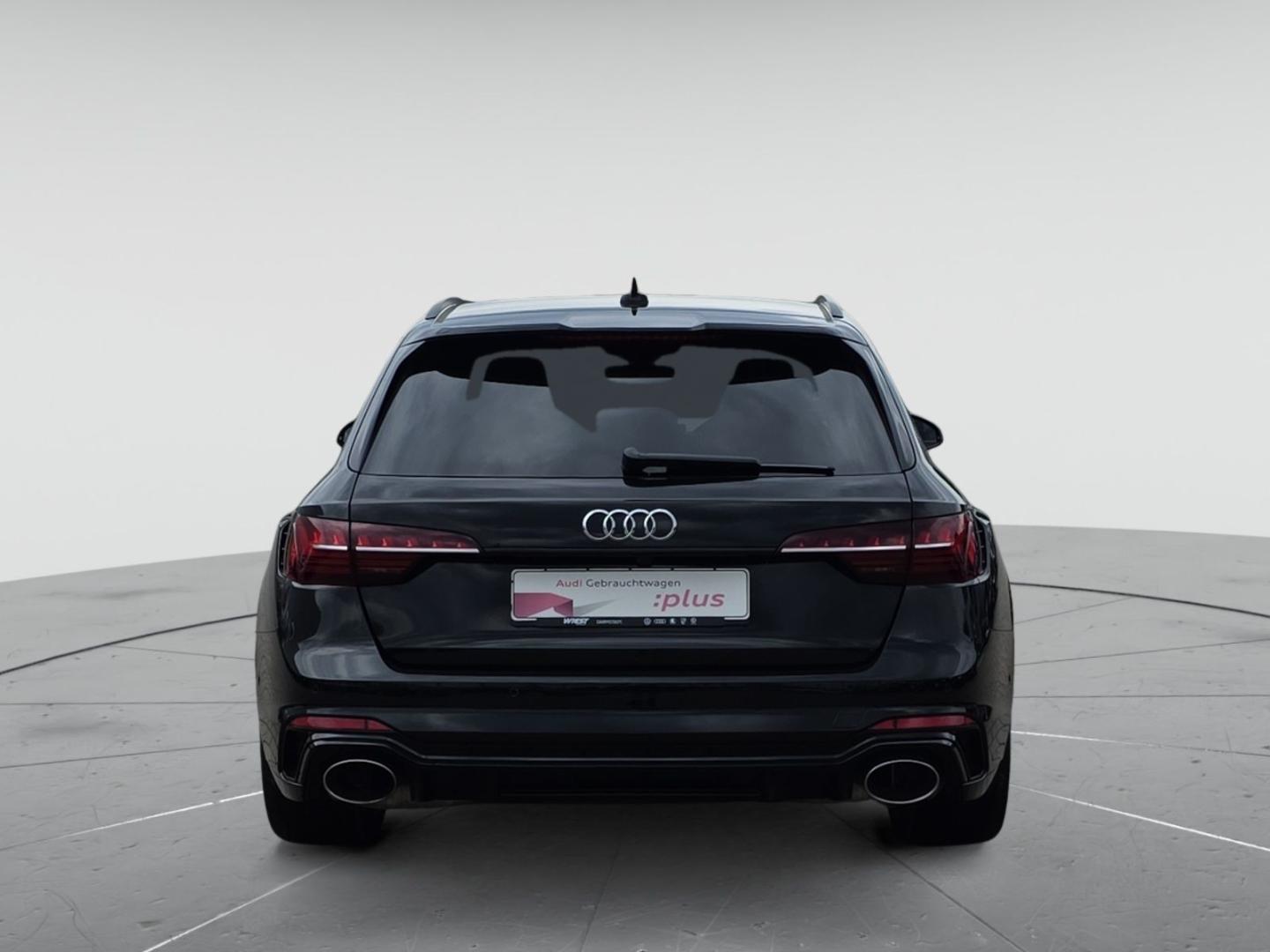 Image about Audi RS 4 Avant TFSI quattro tiptronic