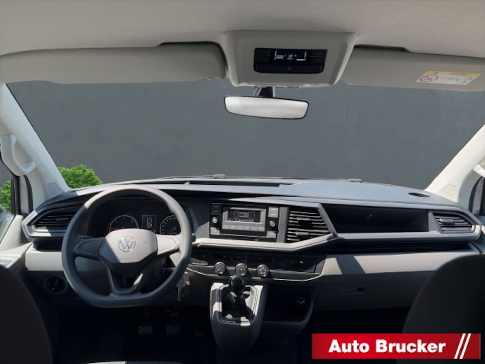 Volkswagen T6.1 Transporter Kombi kurzer Radstand
