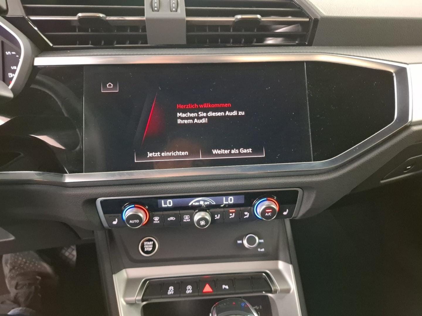 Bild über Audi Q3 TFSI quattro 140 kW S tronic - für weitere Informationen kontaktieren Sie den Audi Partner